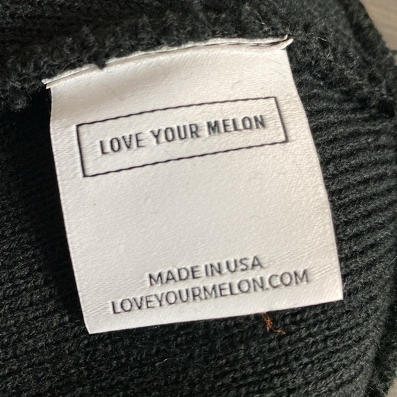 Love Your Melon Cuffed Beanie Hat Black Made in USA One Size - Picture 5 of 9